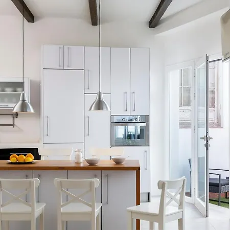Buen Viaje Home, Con Patio Privado Apartamento *